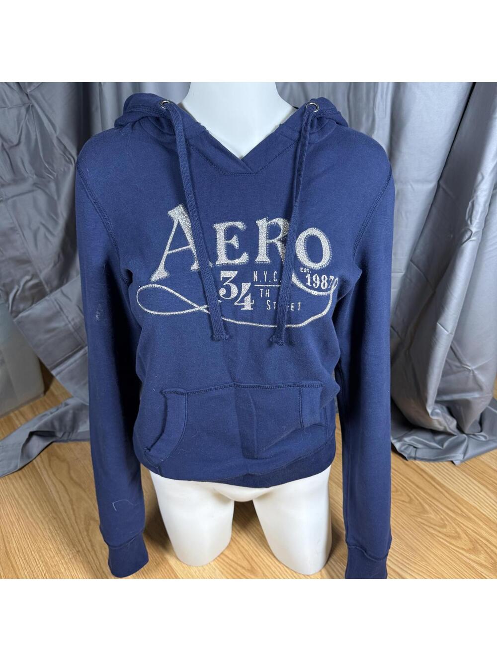 Aeropostale Navy Graphic Hoodie Women’s Medium